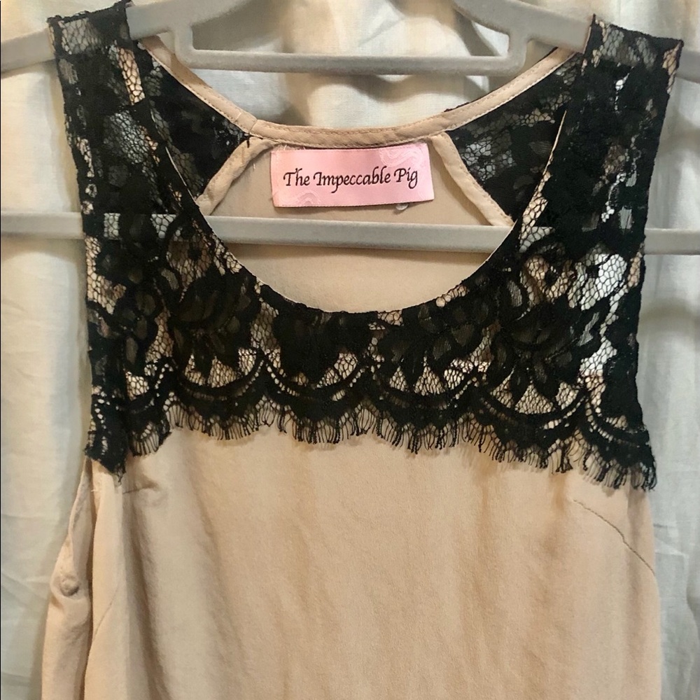 Lace and beige tank